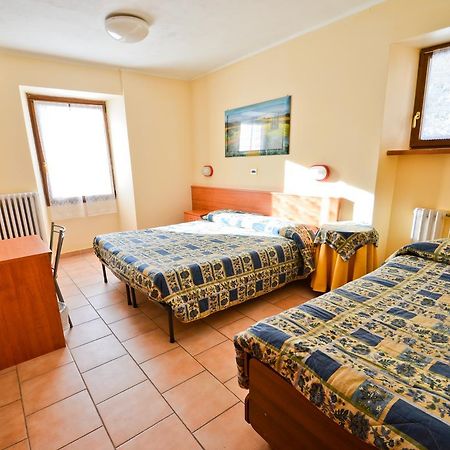 Hotel Miramonti 클라비에 외부 사진